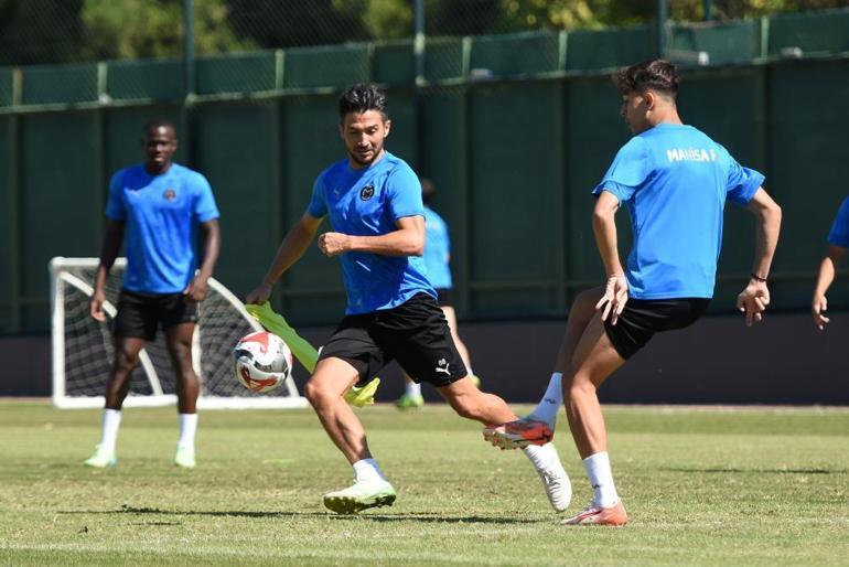 Manisa FK, Çorum FK maçı öncesi harekete geçti