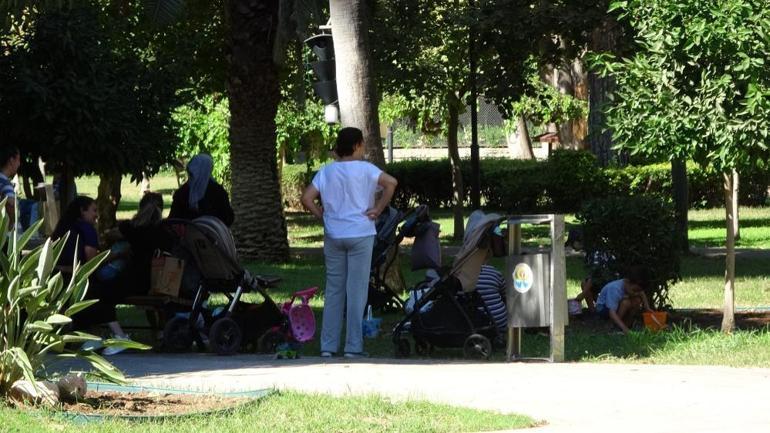 Sıcaklık Adanayı terk etmedi Yazdan kalma günler yaşanıyor