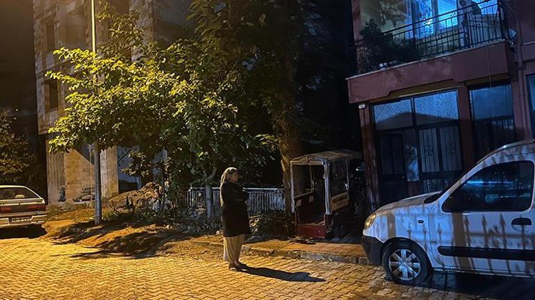 Kütahyada korkutan deprem Halk geceyi dışarıda geçirdi