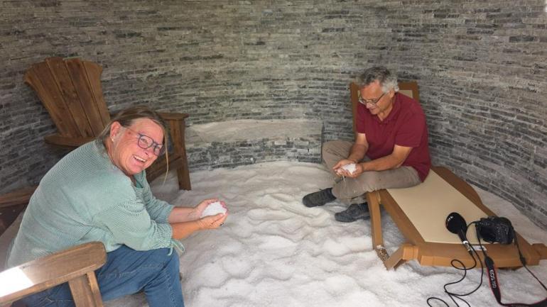 Issızlığın ortasında bir vaha gibi Buraya giden şifa bulup dönüyor