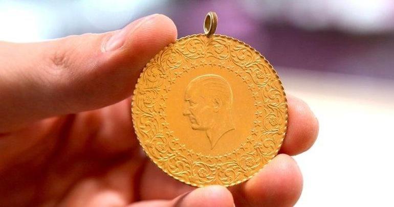 Altın fiyatlarının genel seyrine ilişkin dikkat çekici bir detay ise, Türkiye’deki altın fiyatlarının küresel ons fiyatlarına kıyasla kilogram bazında 4 bin doları aşan bir primle işlem görmesi. Bu durum, yerel piyasadaki talebin yüksekliğini ve arz/talep dengesindeki farklılaşmayı gösterirken, bu makasın daha da büyümesinden endişe ediliyor.Malatya Kuyumcular Odası’nın 27 Ekim Pazartesi günü piyasaların kapalı olduğu saatlerde açıkladığı güncel satış fiyatları (TL cinsinden):