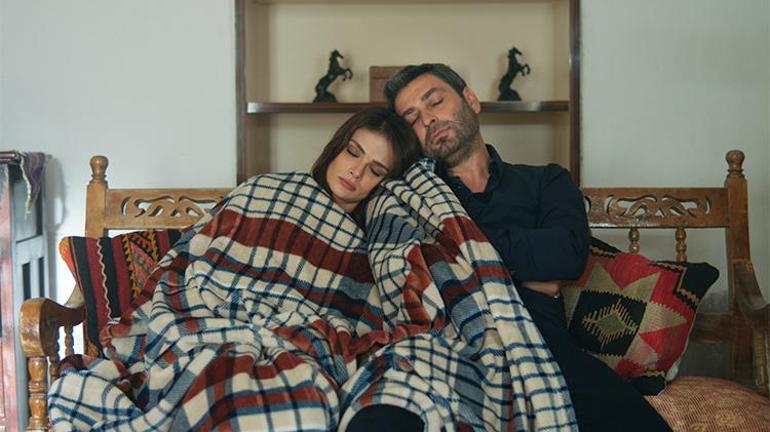 ‘Uzak Şehir’de sezen aksu sürprizi “Gün oldu çamura battım gün oldu ayıp ört baslara”