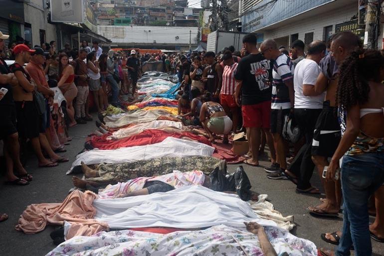 Brezilyada uyuşturucu çetelerine operasyon: 4ü polis 120 kişi öldü
