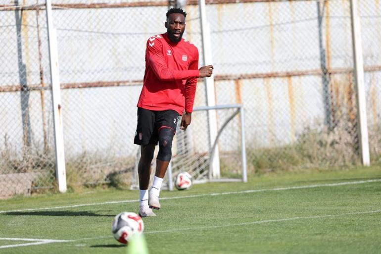 Sivasspor, Manisa FK maçı öncesi harekete geçti