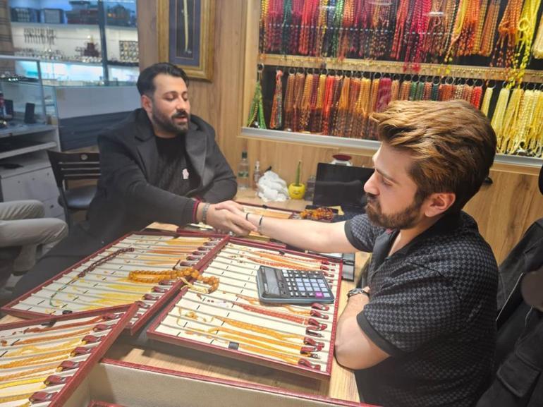 Tespih de en pahalı tutkular arasında girdi Tam 1 milyon 600 bin lira ödedi