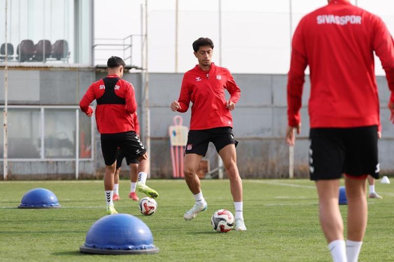 Sivasspor, Manisa FK maçı öncesi harekete geçti