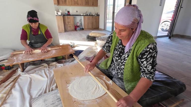 Tandırı olmayan da geliyor, unu olmayan da Anadoludaki yardımlaşma kültürü sürüyor