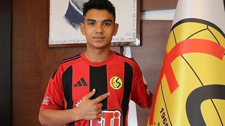 Eskişehirspor transfer sezonunu erken açtı 19 yaşındaki yıldız imzayı attı
