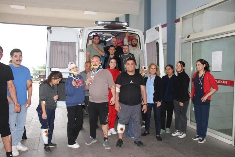 Hastane acilindeki tatbikat gerçeğini aratmadı Hasta ve yakınları usta oyunculara taş çıkardı