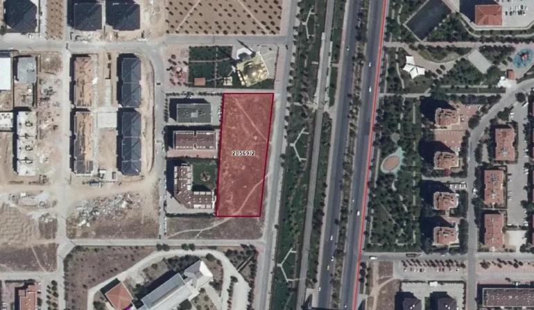 Konyada havalimanı yanında satışa çıktı 3 arsa fiyatı servet değerinde
