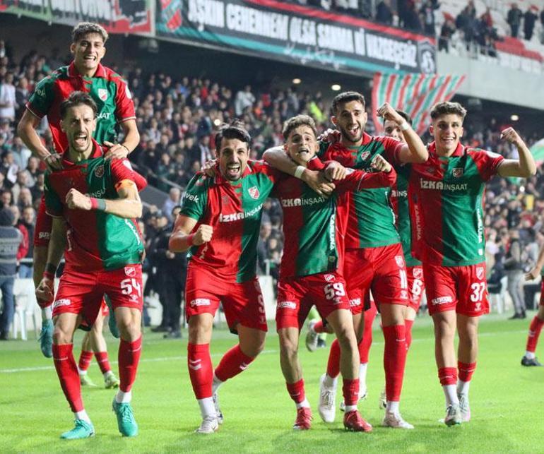 Karşıyaka, taraftarının önünde hata yapmadı Kayıpsız liderliğe koşuyor