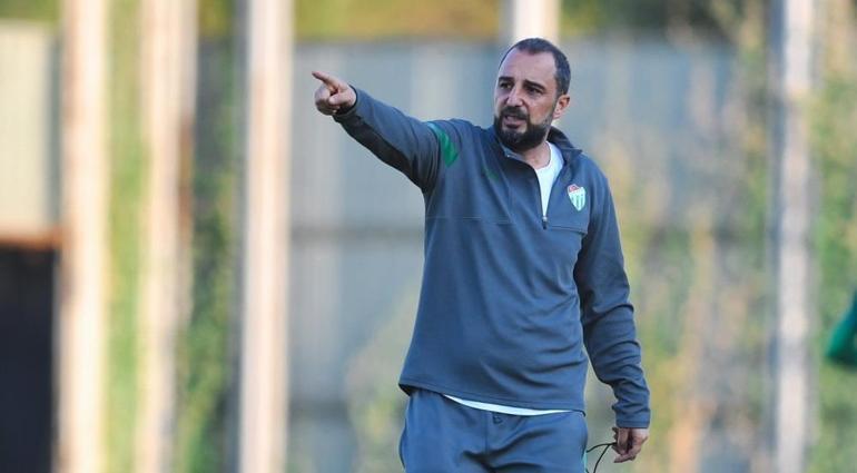 Bursasporun eski hocası Elazığsporun başına geçti