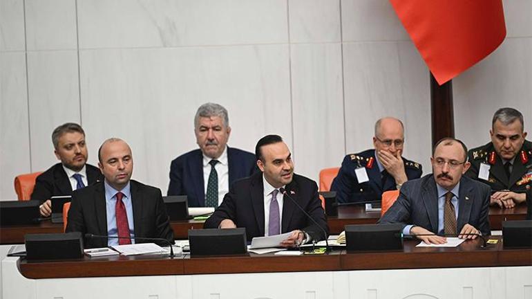 Sanayi ve Teknoloji Bakanı Kacır , milli hedef algılayıcı “MİHAL”in detaylarını anlattı Türkiye dünyada bir ilke imza attı