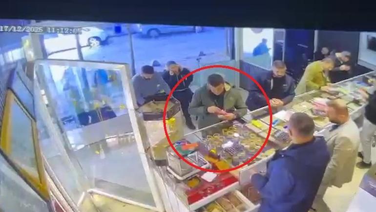 Siirtte 2 çocuk annesi Gülhanın cinayet şüphelisinin kuyumcuya altınları satarken görüntüleri ortaya çıktı