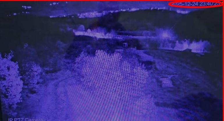 Tunceli’de gökyüzünde patlama sesi ve parlak ışık kamerada