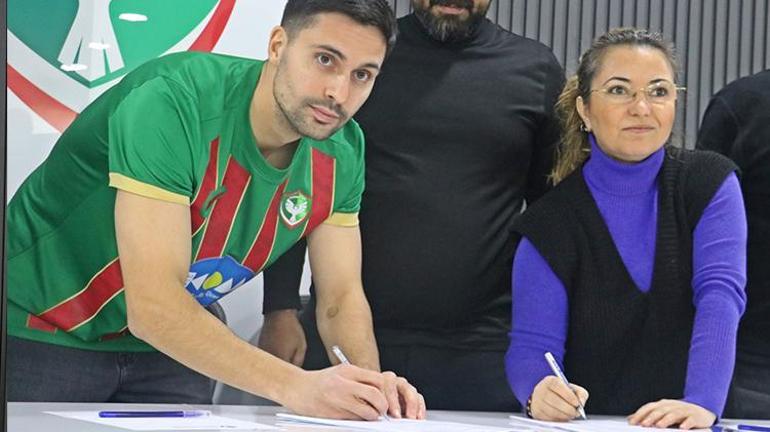 Kocaelispor sözleşmesini feshetti, Amedspor Tarkan Serbeste imzayı attırdı