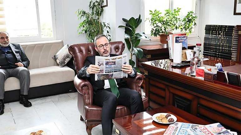 Dr. Mehmet Kasapoğlu: Gazeteciler, toplumun gören gözü, işiten kulağıdır