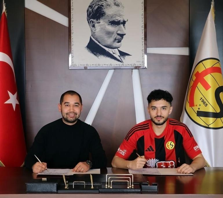 Eskişehirspor Almanyadan genç orta saha yıldızını transfer etti
