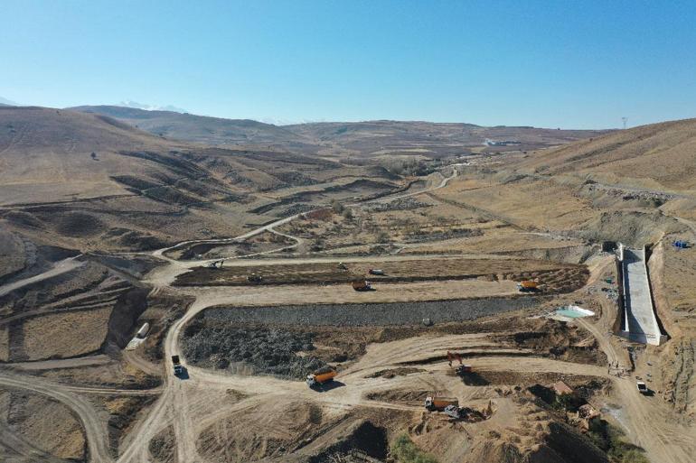 Niğdede dev projenin ihale süreci başlıyor Bin 260 dekar tarım arazisi modern sulamaya kavuşacak