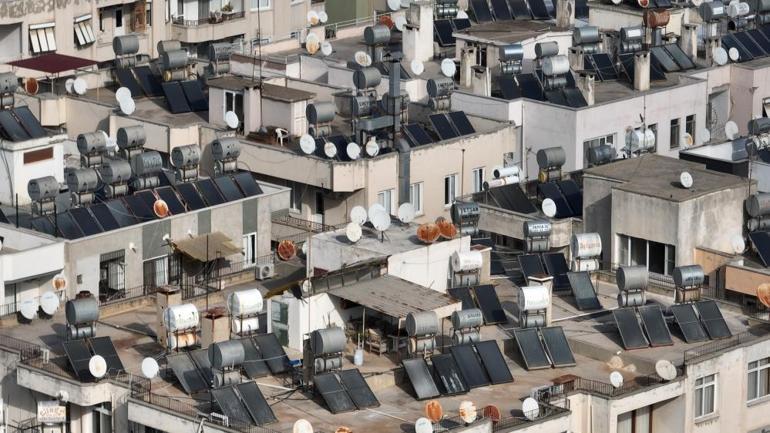 Türkiye’nin en fazla güneş alan şehirlerinden biri Binaların tepesine bakanlar sadece bunu görüyor