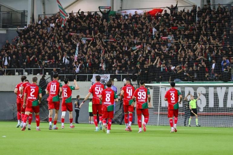 Karşıyakaya kötü haber Puan farkı 10 çıktı, işler karıştı