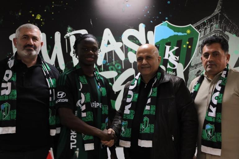 Manchester Citynin yıldızı Kocaelispora transfer oldu