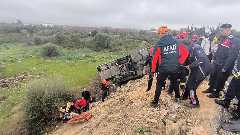 Antalyada katliam gibi kaza 8 kişi hayatını kaybetti, çok sayıda yaralı var