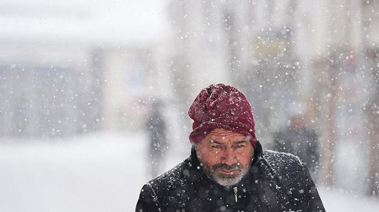 Lapa lapa kar yağacak Uyarılar art arda geldi, ekipler teyakkuzda