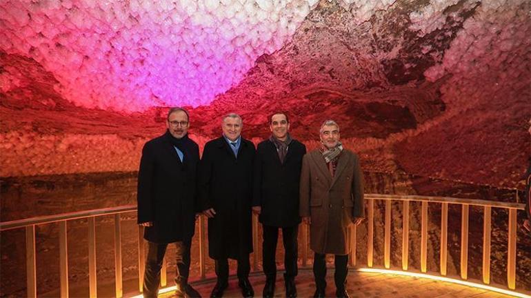 Dr. Mehmet Kasapoğlu’ndan Iğdır’ın yeraltı hazinesine ziyaret: Tuzluca, sağlık turizminin yeni merkezi