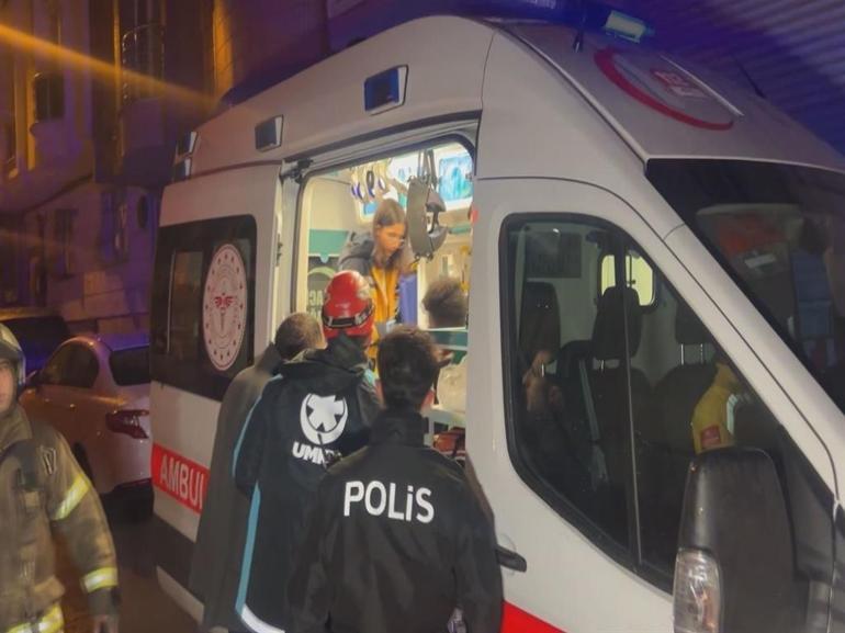 İstanbulda 14 katlı binayı alevler sardı: 4 kişi dumandan etkilendi