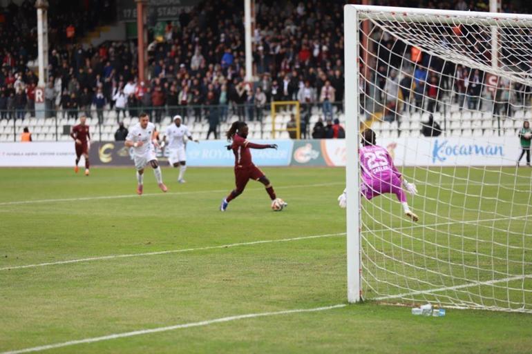 Vanspor 2-0 yenildi, Erol Temel patladı: Skandala imza atıldı