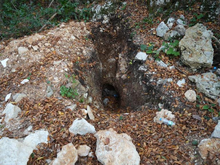 Gizemli yer altı yapıları definecilerin talanına uğradı