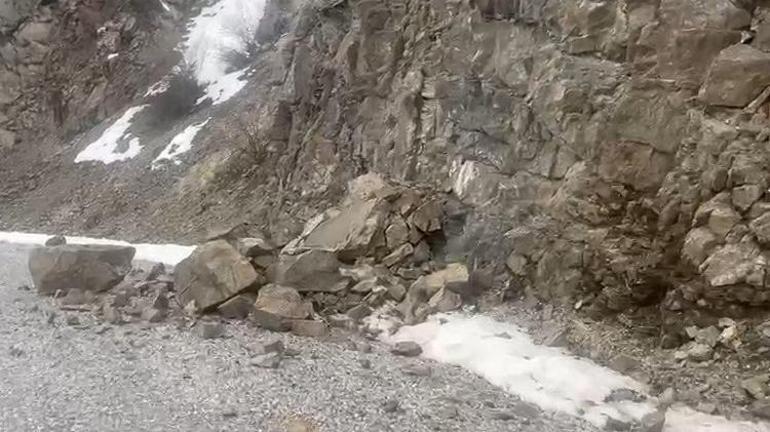 Erzincan’da 4.9 ile sallandı Depremin yeni görüntüleri ortaya çıktı