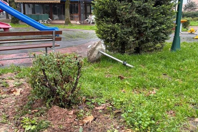 İzmitte vatandaş isyanda Park hasar alınca harekete geçtiler