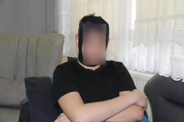 Eskişehirde top kavgası Liseli genci 4 arkadaşı öldüresiye dövdü