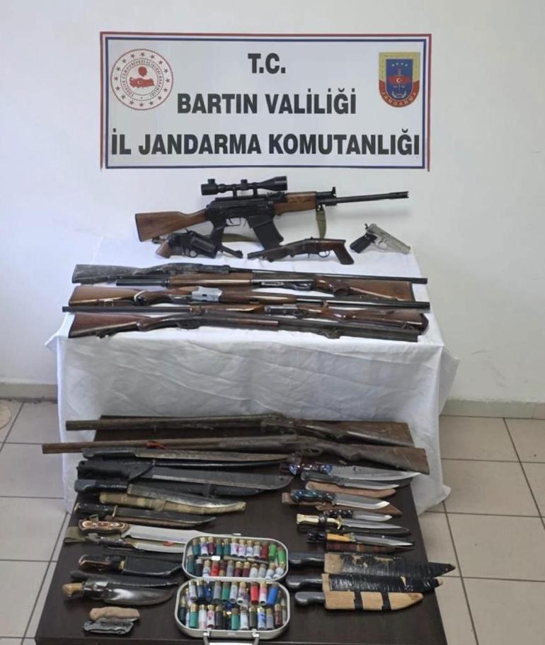 Bartın Kurucaşilede cephane gibi ev ortaya çıktı