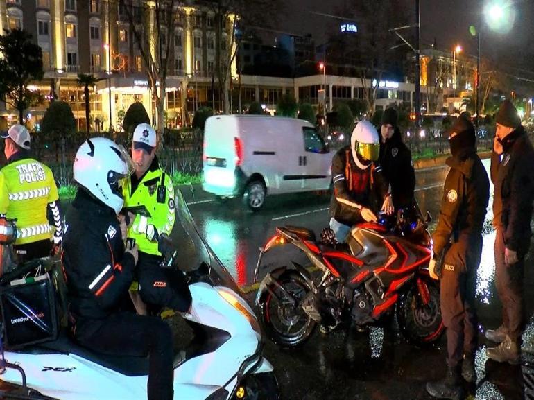 Fatihte bu gece polis denetimi: Helikopter destek verdi