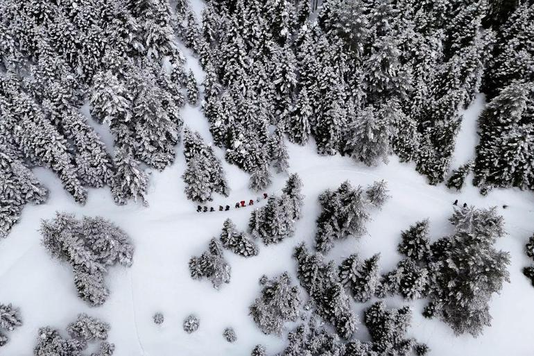 Tersun Dağı’nda kar kalınlığı 1,5 metreyi buldu, İsviçre Alplerini aratmayan manzaralar ortaya çıktı