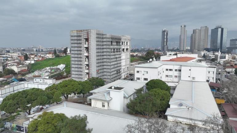 Türkiyenin ilk ve tek belediye hastanesi İzmirde açılıyor