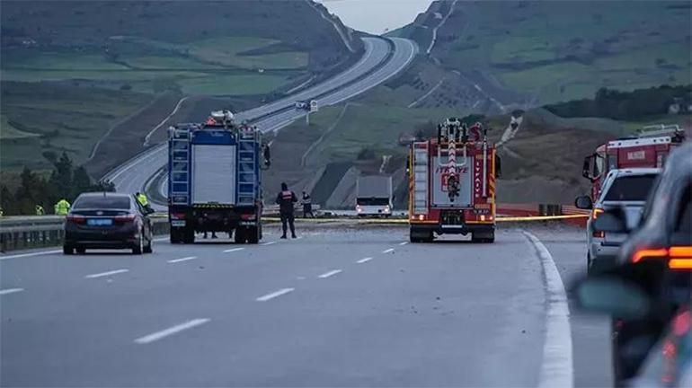 Balıkesirde F-16 uçağı düştü 1 pilotumuz şehit oldu