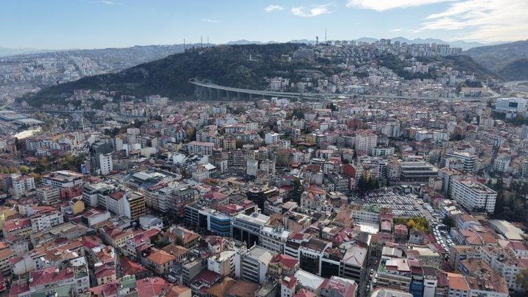 Trabzonda inşaat sektörü durma noktasında: Sahil doldu, şehir yamaçlara tırmanıyor