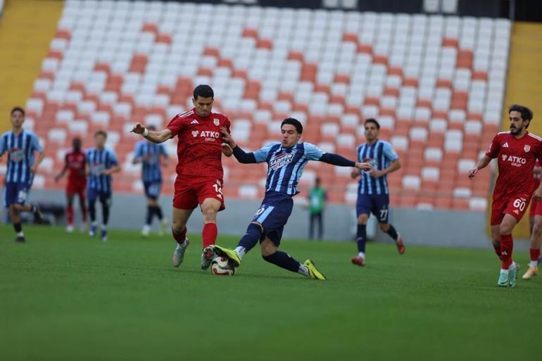 Adana Demirspora bir darbe daha Pendikspor 5 golle geçti