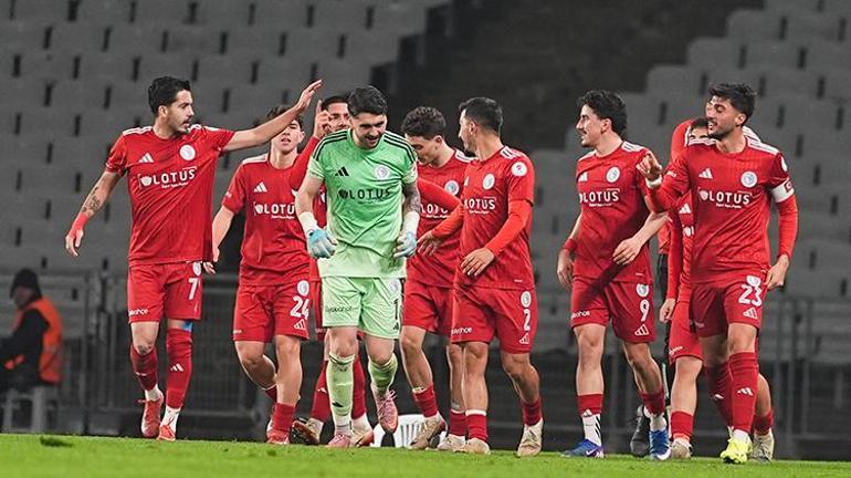 TFF 2. Lig ekibi Kocaelisporu resmen dağıtıp eledi