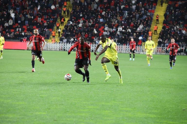 Gaziantepte Burak Yılmaz isyan edip istifa ateşini yaktı