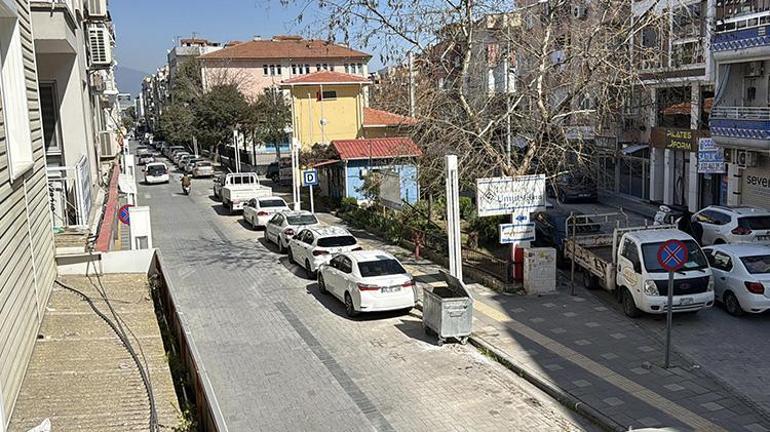 SON DAKİKA: Manisada korkutan deprem Turgutludan ilk görüntüler geldi