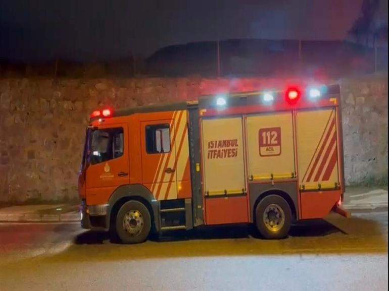 İstanbulda kamyon dehşeti İstinat duvarına çarptı