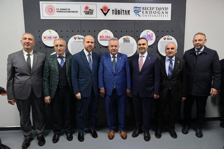 Bakan Kacır: İmkan verildiğinde bu milletin evlatları en iyisini yapar