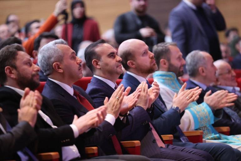Bakan Kacır: İmkan verildiğinde bu milletin evlatları en iyisini yapar
