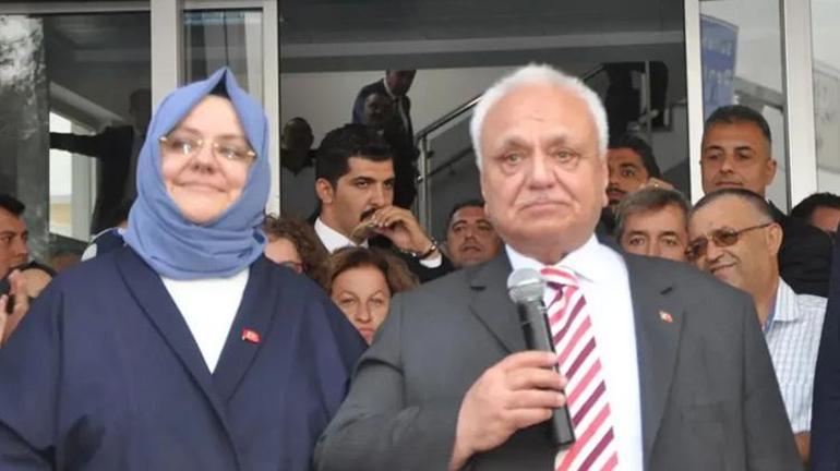 Bakan Gürlekten Eskişehirdeki zincirleme kazaya ilişkin açıklama geldi İki eski bakan yaralanmıştı