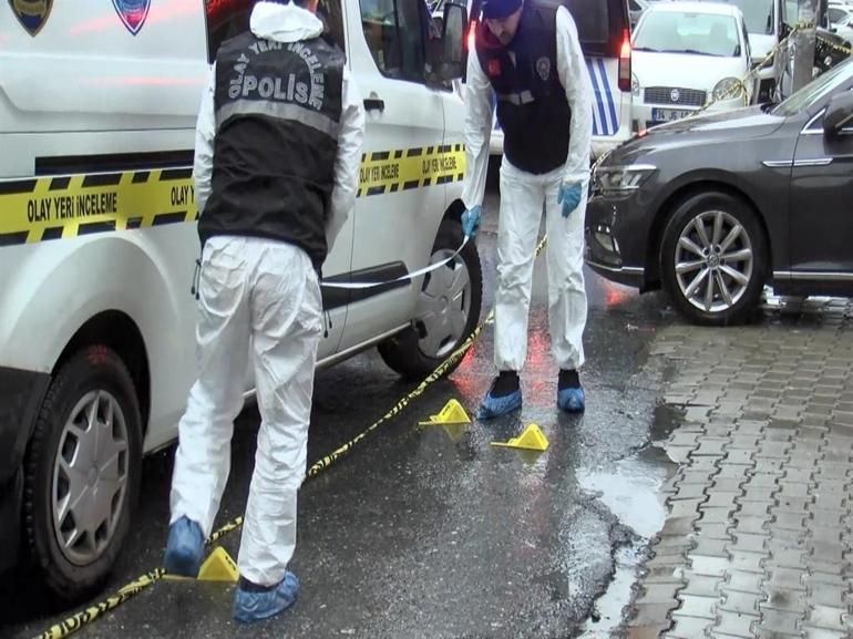 İstanbulda trafikte silahlı kavga: 1 ölü